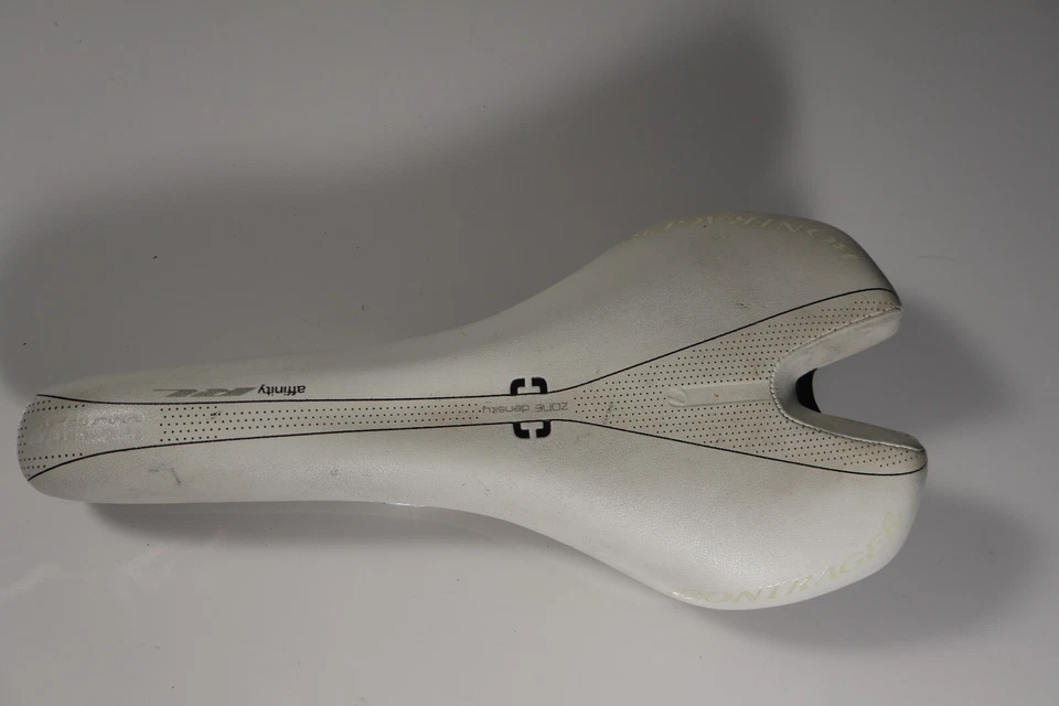 Sillín Bontrager Affinity RL Hollow Ti blanco para mujer 233 g Foto 4 de 4