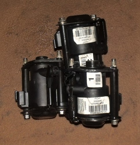 Evinrude 200 HP 2 Stroke Fuel Injector Set PN 5004444 5004443 Fits 2000 Models - Picture 6 of 6