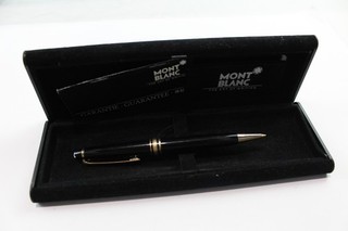 Vintage Montblanc Meisterstuck Black & Gold Plated Ballpoint Pen / Biro