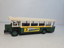 Solido 1/50 Scale 4401 - 1934 Renault Autobus TN6C (Banania) Green/Cream