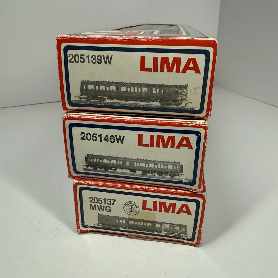 OO Scale Lima BR Green Class 117 Diesel 3 Car Set 205137MWG 205139W 205146W Loco - Image 3 of 4