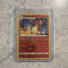 Pokémon Charizard Reverse Holo 25/185 - Rara Carta Holofoil da Collezione - NM 🔥