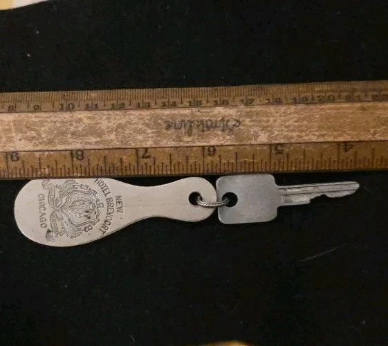 Llavero y llave de habitación de plata rara antigua LaSalle Hotel Chicago Foto 4 de 4