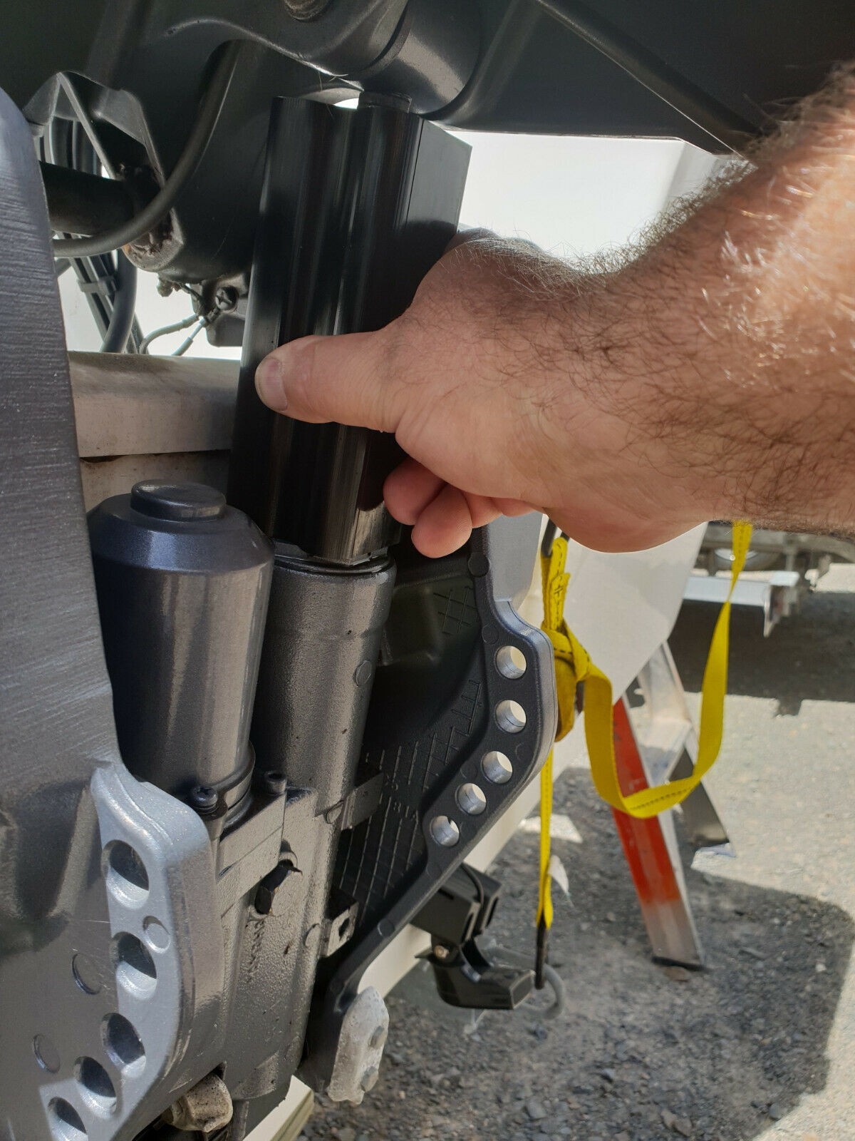 Outboard Motor Universal Travel Support Outboard Travel Safety Boat