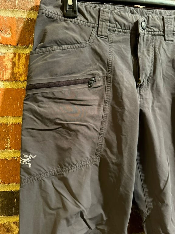 Pantaloni Arc'teryx Hiking Activewear resistenti alle intemperie taglia 30 vita 39 altezza