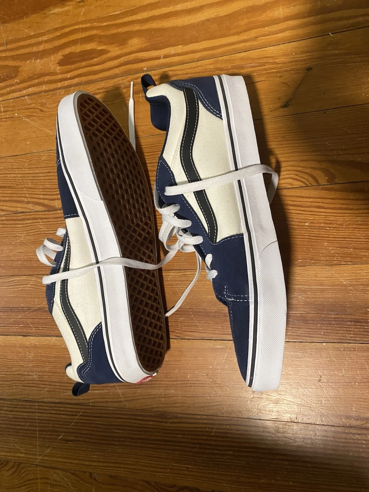 Scarpe da skate VANS uomo 12 blu e panna stringate mai indossate!