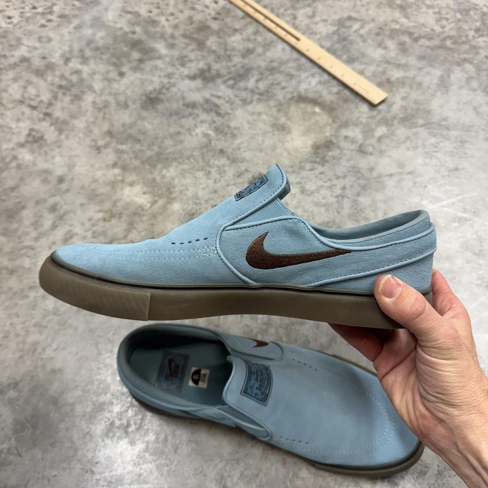 Nike SB Janoski Slip-On Shoes Mens Size 10 Light Blue Brown Gum Sole Suede Skate - Image 3 of 4