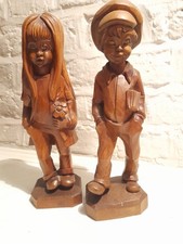 geschnitzte Holzfiguren "Junge und Mädchen", 28 cm hoch