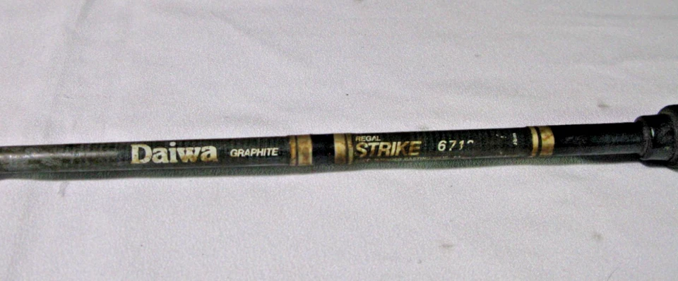 Daiwa Regal Strike 6'6" Spinning Rod 6712, 2Pc, 8-12lb, ML Pwr, 1/4-1/2oz - VGUC - Image 3 of 4