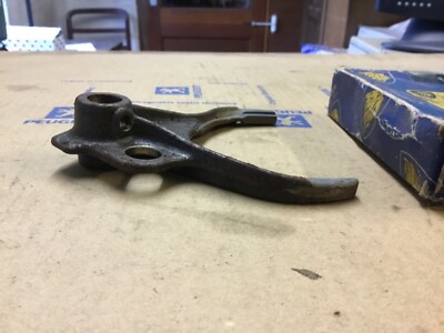 peugeot 204 304 coupe cabriolet GEARBOX selector fork 3/4 synchro