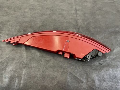 USED ORIGINAL 2011-2016 PORSCHE 911 Model 991 REAR LED LIGHT SET USA-Version - Picture 15 of 15