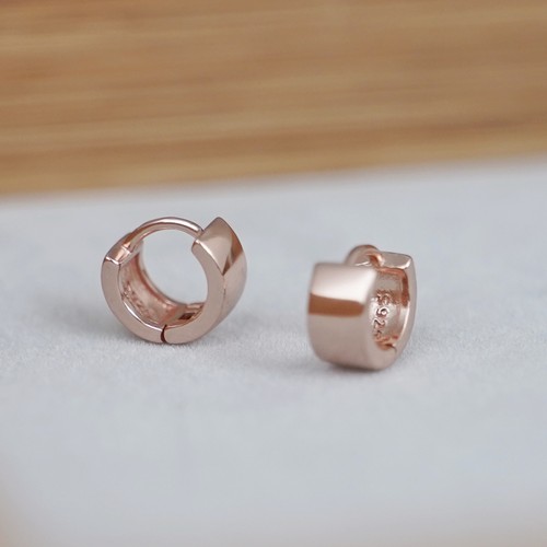 Oro Rosa En Plata Esterlina Lisa Pequeña 6.5mm Aro Pendientes Huggie 4.5mm Banda - Imagen 3 de 12