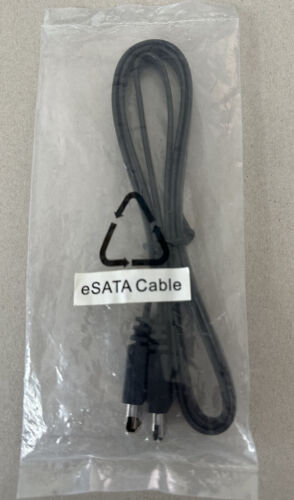 eSATA 6 Gbps External Shielded Cable to eSATA (Type I to Type I) - Black - 3 Ft - Bild 1 von 4