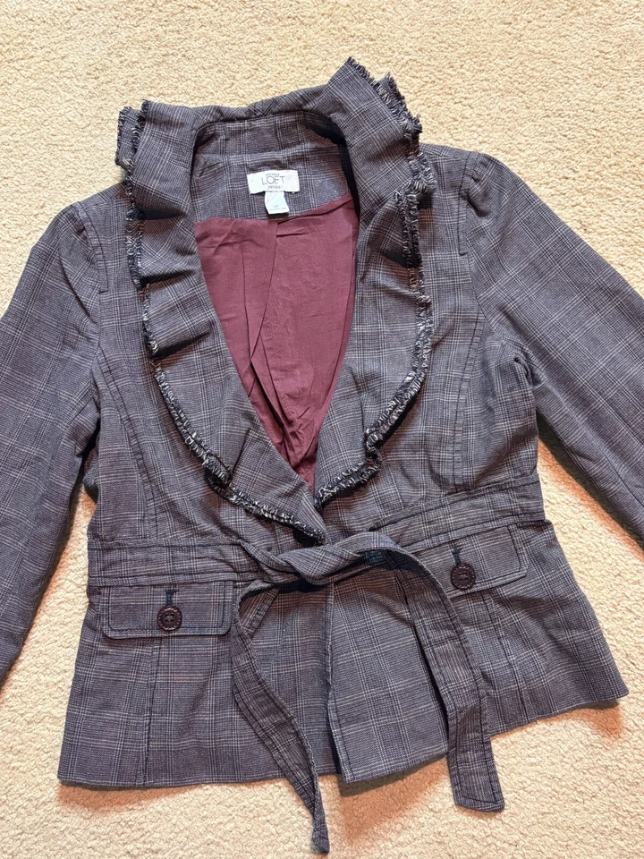 Chaqueta Blazer Vintage Y2K Años 2000 Ann Taylor Loft Volantes Cuadros Cinturón Corbata 4P Foto 2 de 4