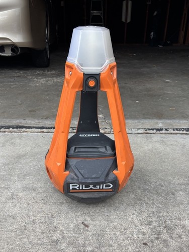 Ridgid 18V Hybrid Upright Area Light 1000 Lumen Led Area Light R8694820