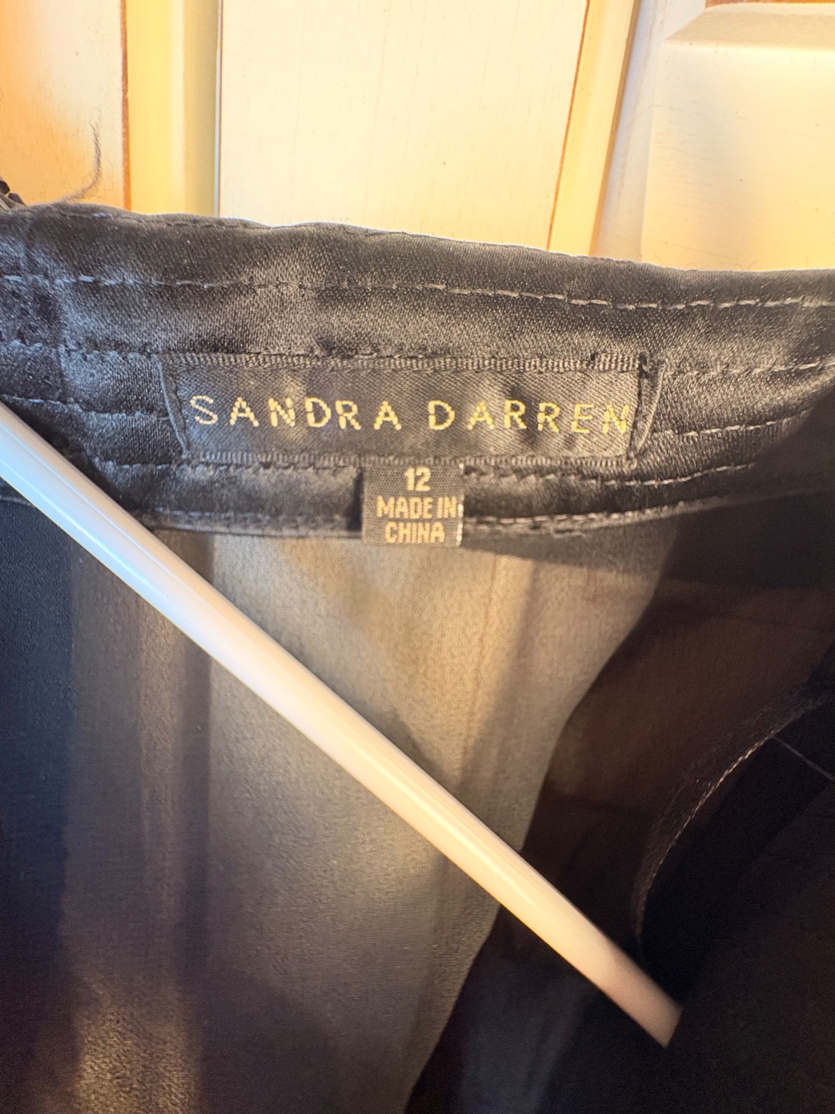 Sandra Darren women’s black sequin collar sheer V back blazer sz 12