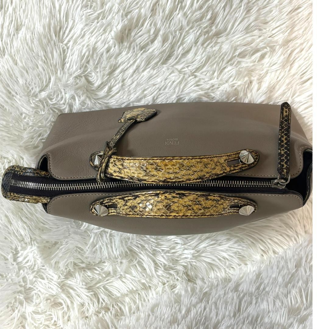FENDI Visaway Python Shoulder Bag Gray Leather Me… - image 5