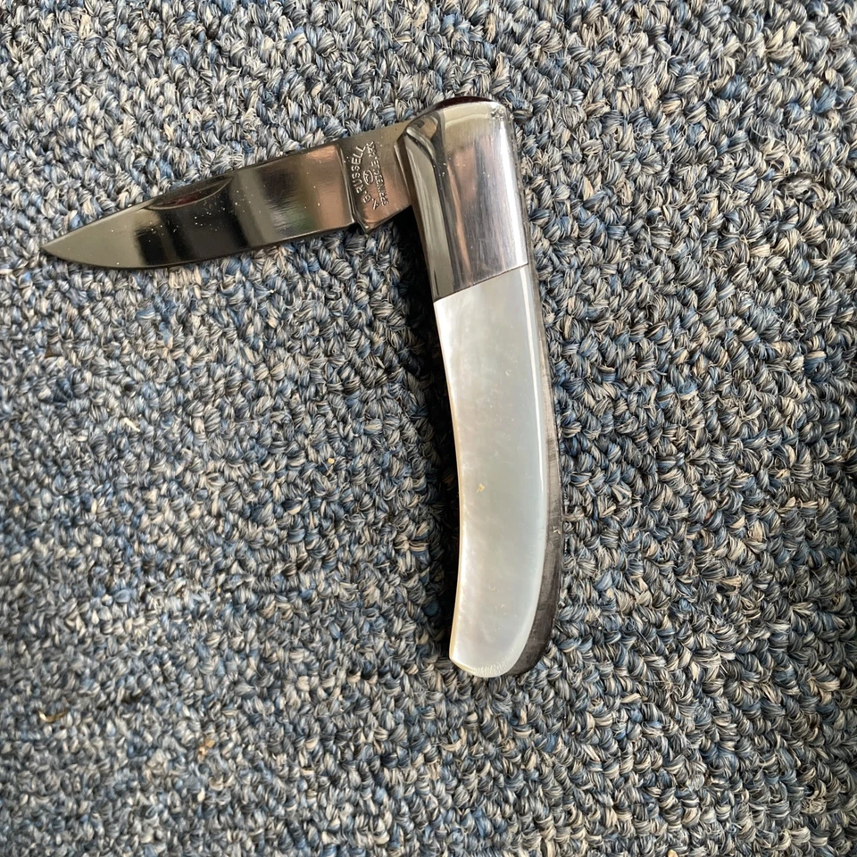 Vintage AG RUSSELL – Seki-Made Scale Release Lockback Folding Knife MOP Handles - Image 2 of 4