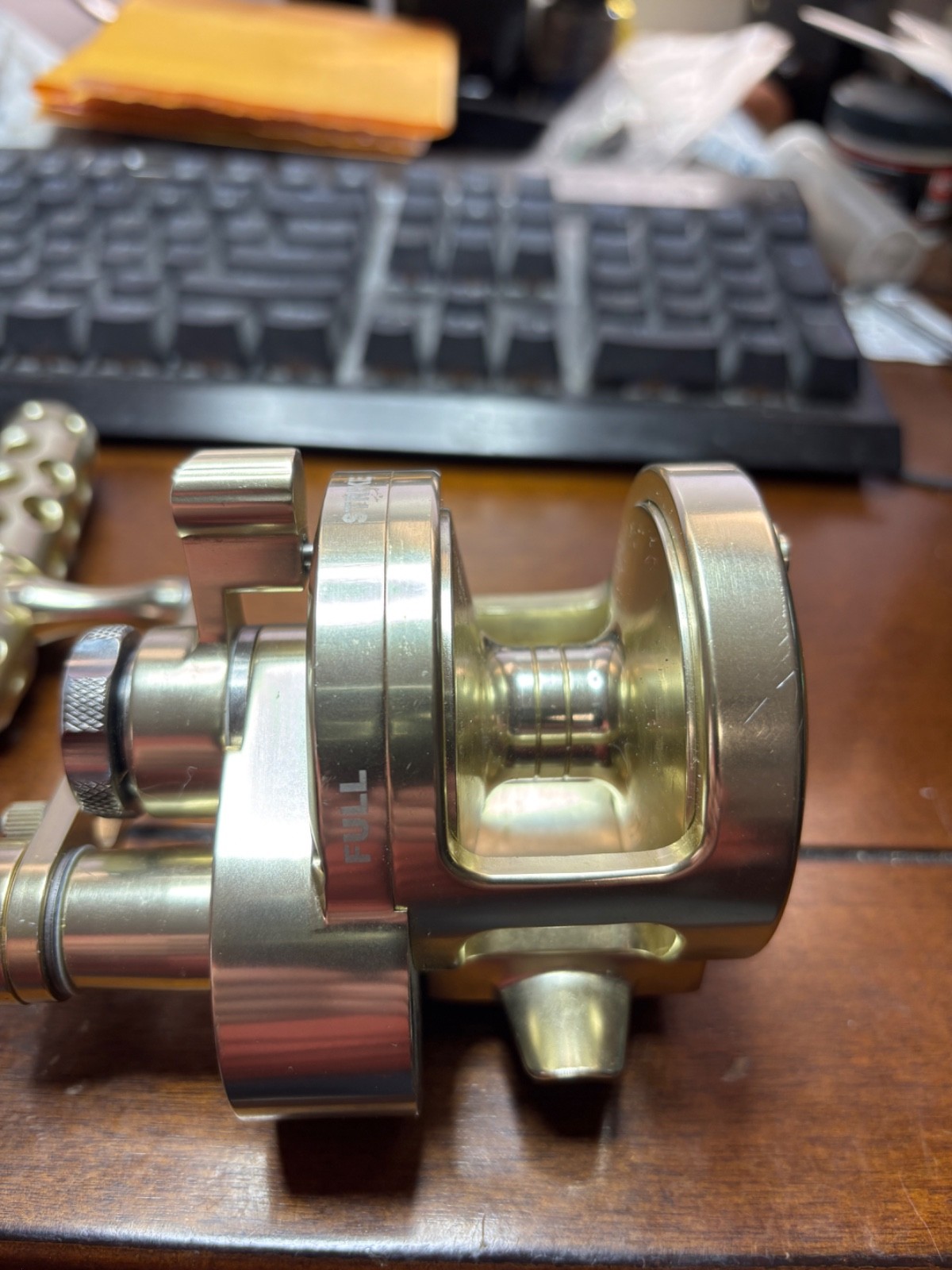 2 Speed Big Game Trolling Fishing Reel Made with Sturdy All-Aluminum Composition