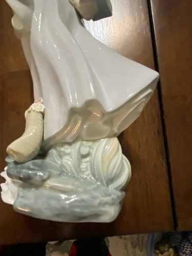 LLADRO #4922 " SEA BREEZE " WOMAN WITH BOOK -WIND SWEPT-RETIRED VINTAGE - Bild 11 von 18