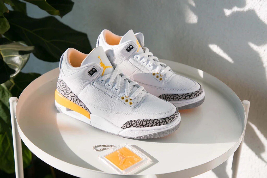 シューズ(女性用) Air Jordan 3 Retro Laser Orange W6 24cm Women's Air Jordan 3 'Laser Orange' Release Date. Nike SNKRS