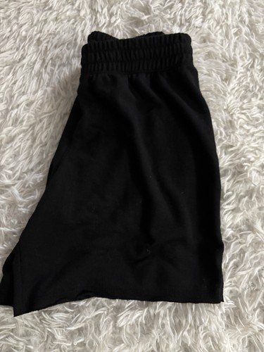 So Girls Sz. 16 Classic Black Knit Shorts. Cute, Comfortable - Picture 9 of 9