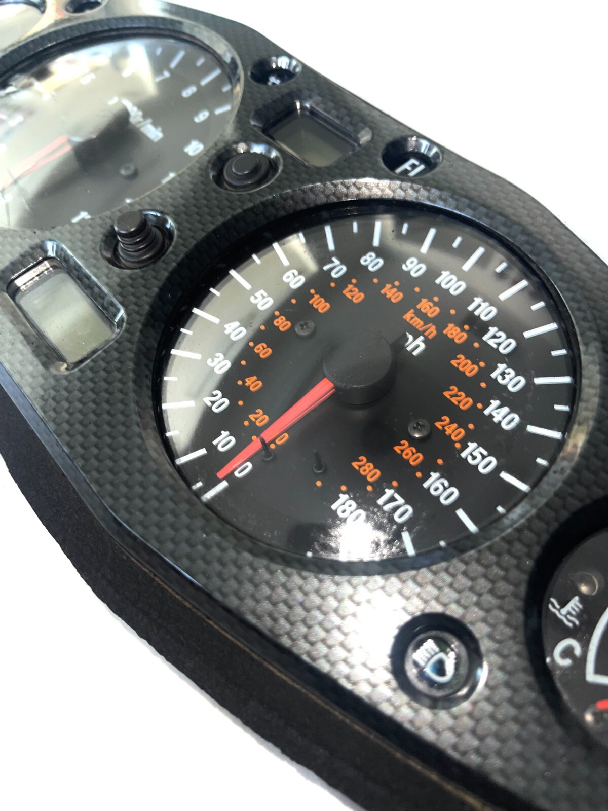 suzuki hayabusa speedometer