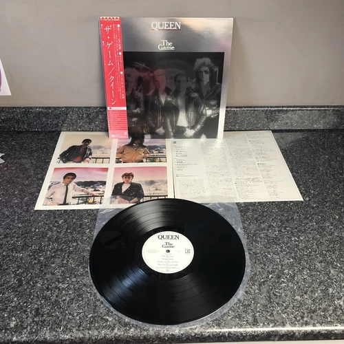 LP VINYL QUEEN ALBUM THE GAME P-10875E JAPAN 1ST PRESS 1980 OBI INSERTS NM-/NM-