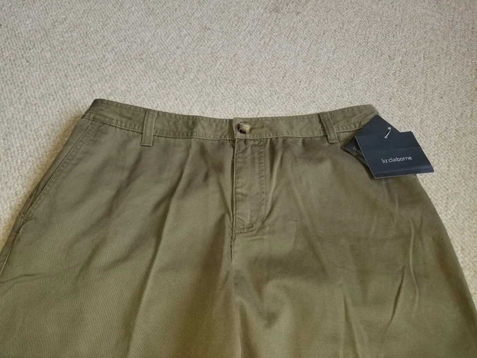Pantalones de mujer nuevos con etiquetas-LIZ CLAIBORNE-verde ejército 100% algodón "Audra; recortado"-10 Foto 2 de 4