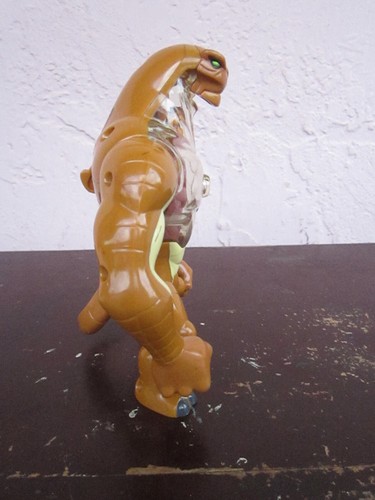 4 Ben 10 lose Actionfiguren "Heatblast, DiamondHead, XLR8 und HumunGousar" - Bild 12 von 13