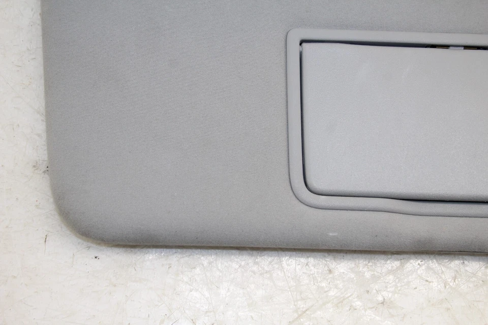Оригинальный правый солнцезащитный козырек 2014–2017 Acura RLX FQ106 - Изображение 4 из 4