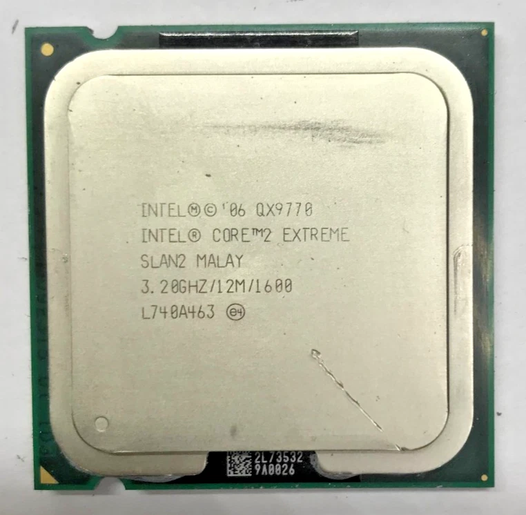 Intel Core 2 Extreme QX9770 SLAN2 - 4x 3,20GHz -12M - 1600MHz - Sockel 775#1826 - Bild 1 von 2