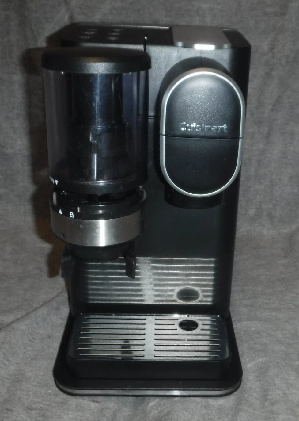 Cuisinart DGB-2 Grind & Brew Single-Serve Coffeemaker Black K-Cup Compatible
Opens in a new window o