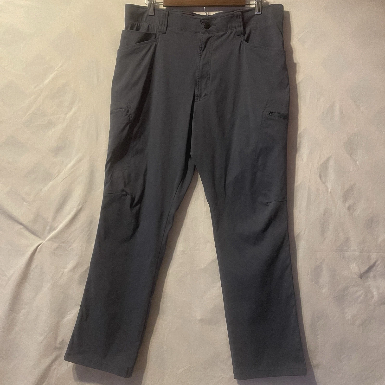 WRANGLER OUTDOOR Gray Nylon Cargo Outdoor Pants Mens 36x31 Gorpcore
Opens in a new window or tab