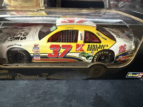 1997 Jeremy Mayfield #37 Kmart Kids Race Against Drugs 1:24 Revell Diecast New - Picture 1 of 5