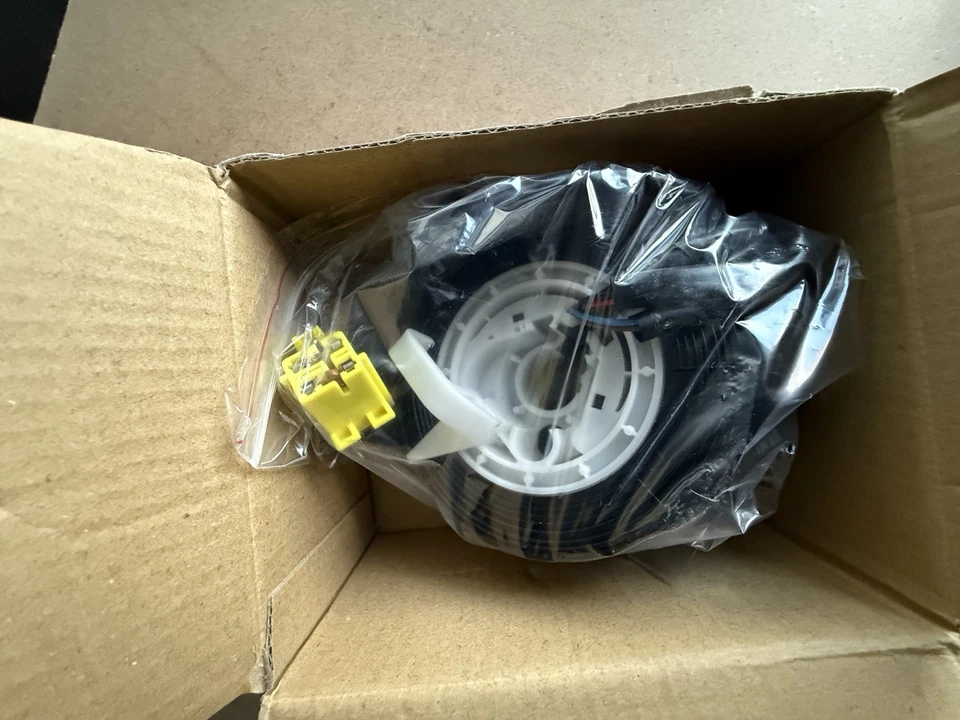 Dorman 525-026 Clock spring with Cruise Control Fit CHEVY IMPALA 2006-2016 - Image 2 of 4