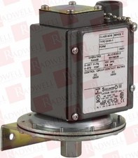 SCHNEIDER ELECTRIC 9016GAW1 / 9016GAW1 (USED)