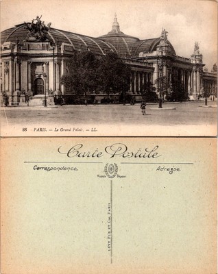 VTG Postcard - PARIS - Le Grand Palais The Big Palace  VERSAILLES LL