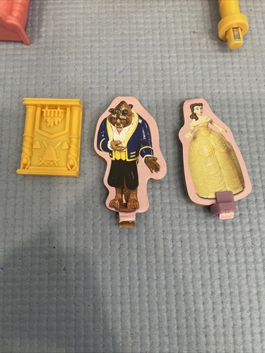 2002 Hasbro Beauty and the Beast Glowing Mirror Castle Playset DISNEY (read) - Picture 9 of 14