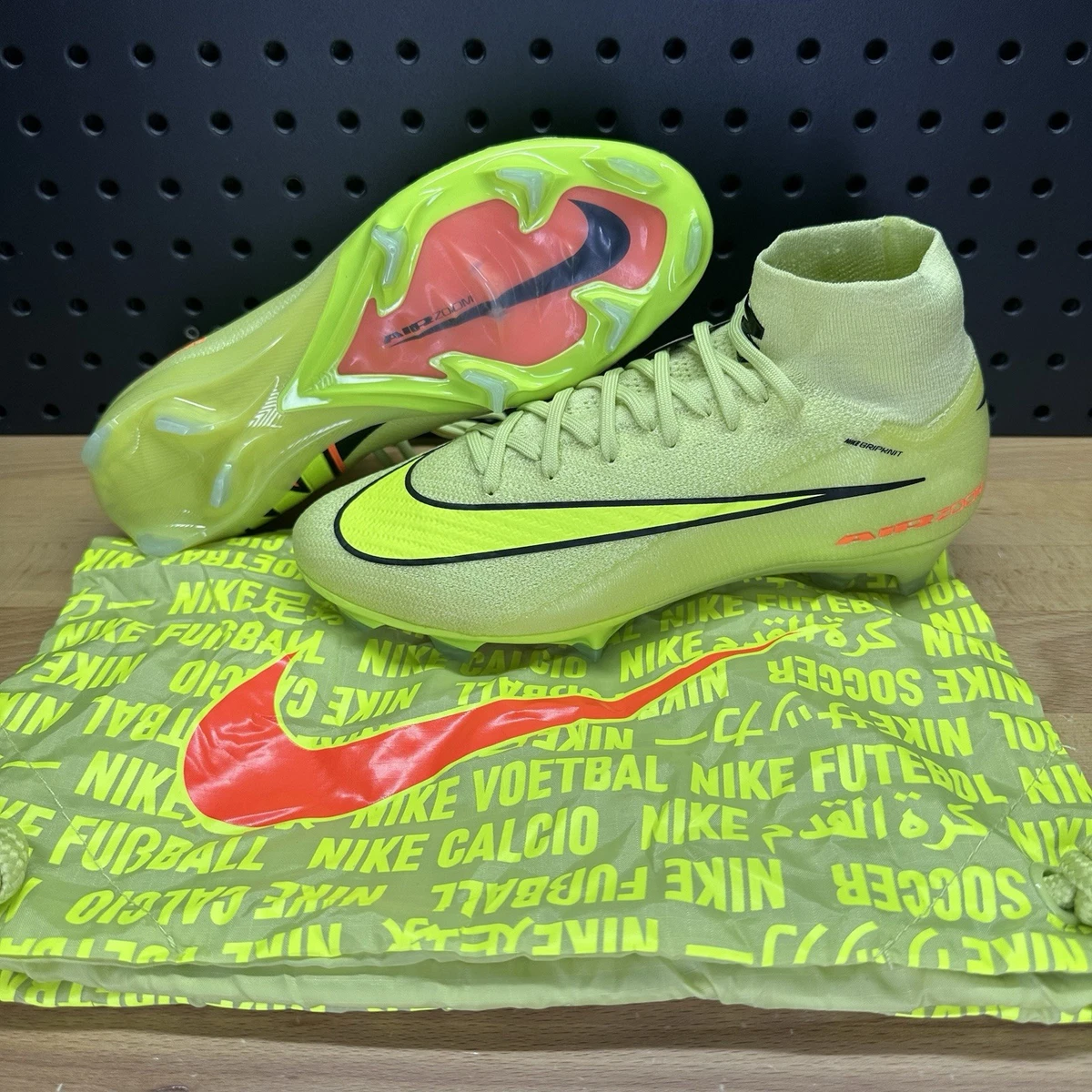 Las mejores ofertas en Nike Amarillo Zapatos de fútbol para De