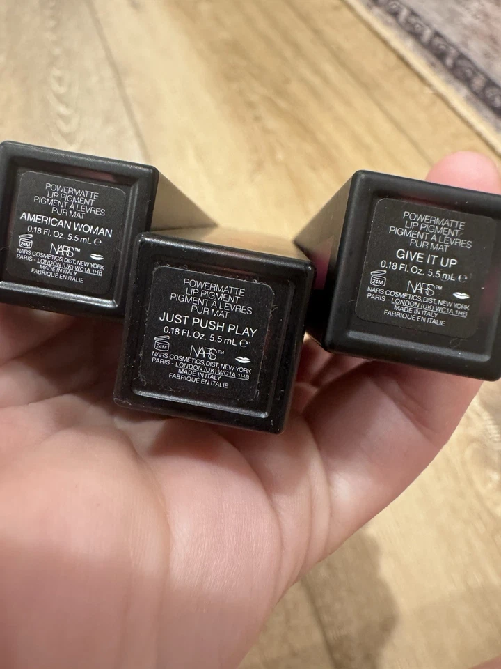 PIGMENTO LABIAL NARS POWERMATTE - Surtido Foto 3 de 4