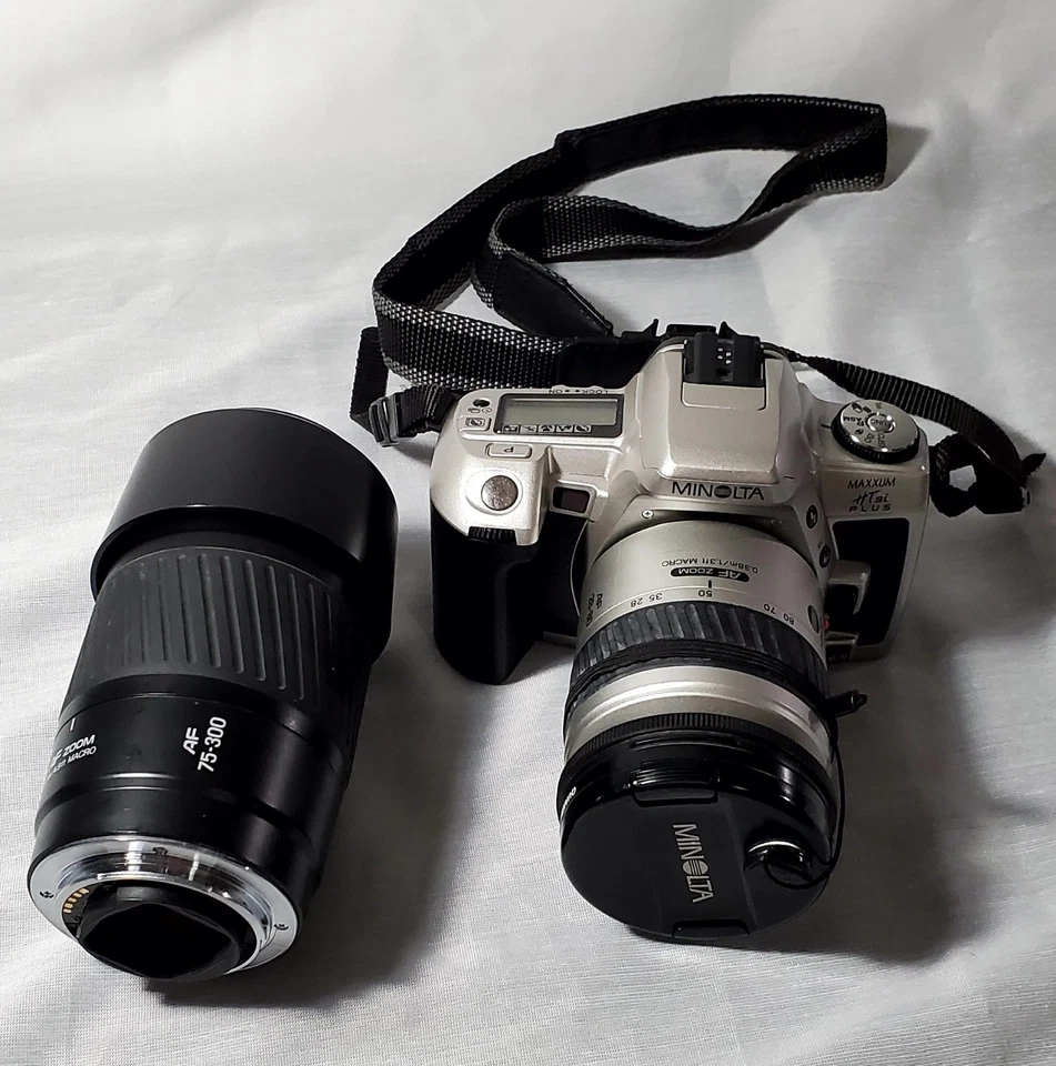 Cámara fotográfica Minolta Maxxum HTsi Plus 35 mm SLR con lentes 28-80 mm y 75/300 ENVÍO GRATUITO Foto 2 de 4