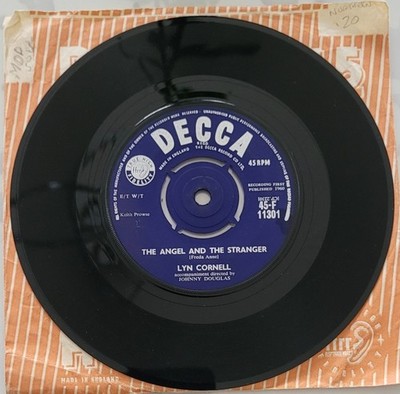 Lyn Cornell - The Angel And The Stranger (1960 7inch Vinyl Single) VG+
