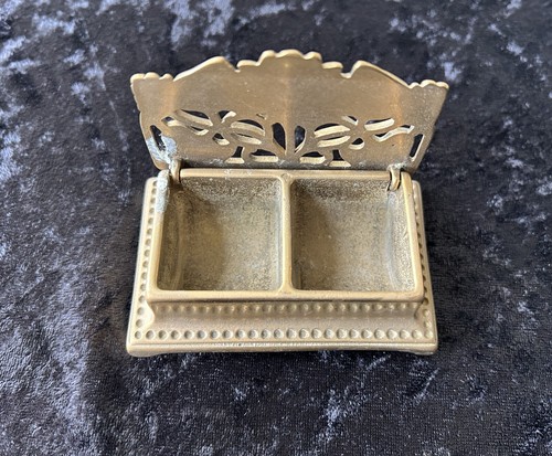 Vintage Brass Postage Stamp Hinged Box 2 Sectioned Art Nouveau Sunflower Design - Picture 4 of 6