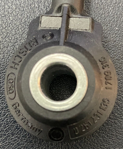 Bosch 0261231135 / 12141709316 / KS240 NEW Knock / Detonation Sensor - Picture 3 of 9