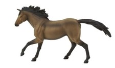 Hanoverian Stallion   6.5" L x 4" H  Winner's Circle Horses #152205 Safari NIB
