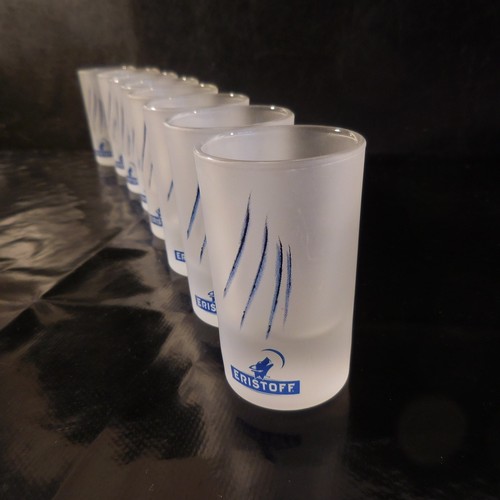 8 vasos botellas de licor miniatura grabado al grabado de vodka vivo ERISTOFF pulido - Imagen 11 de 12