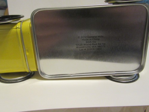 Yellow School Bus Box Tops Education Coin Bank Metal Tin General Mills 2012 - Picture 6 of 7