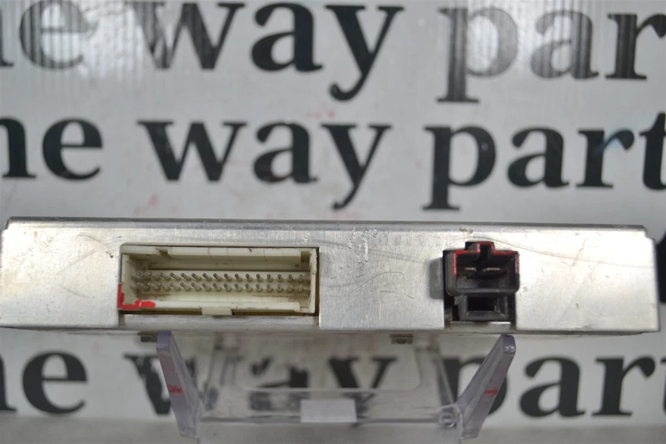  16213899 Geo Prizm 1994-1995 ABS тормоз системы управления блок модуль 1C2 808 B10 - Изображение 4 из 4