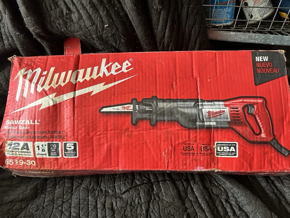 milwaukee 6519-20 Super Sawzall New - Image 2 of 4